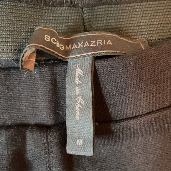 Crop Pants BCBG Black Elastic Waist Pants -M - Picture 3 of 10